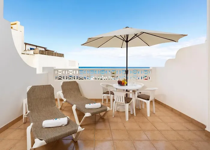 Home2Book Charming Casa Marinera, Terrace